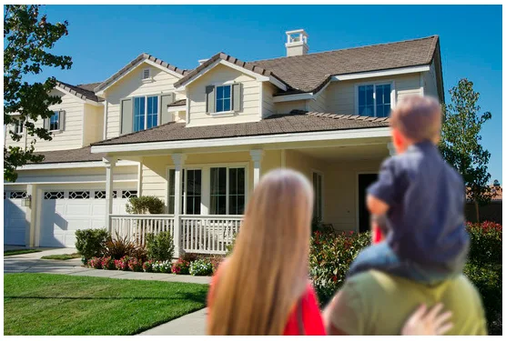 4 Reasons to Buy a House Today