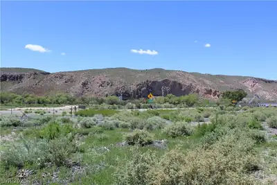 Rainbow Canyon - Clover Street 