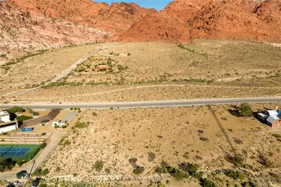Sandstone Drive 
