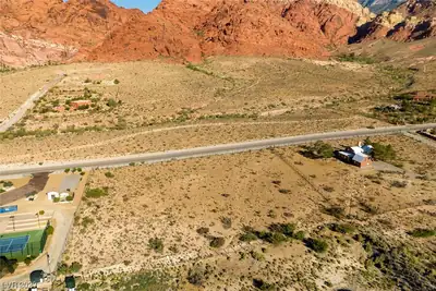 Sandstone Drive 