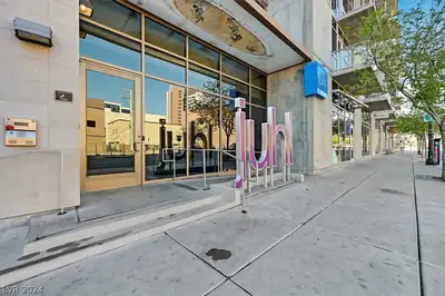 353 East Bonneville Avenue 303, Las Vegas, NV 89101 