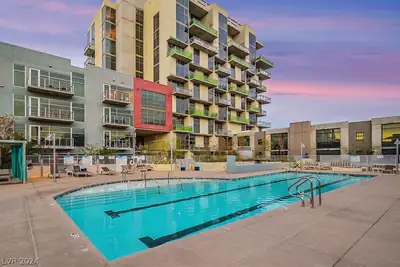 353 East Bonneville Avenue 359, Las Vegas, NV 89101 