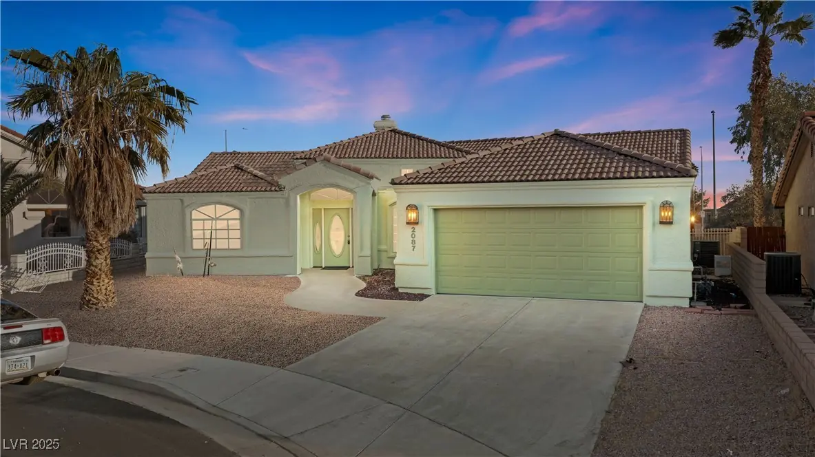 2087 River City Drive