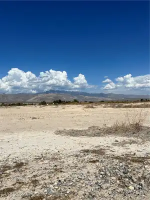3570 East Falcon Street, Pahrump, NV 89048 
