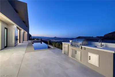 491 Cityview Ridge Drive, Henderson, NV 89012 Patio