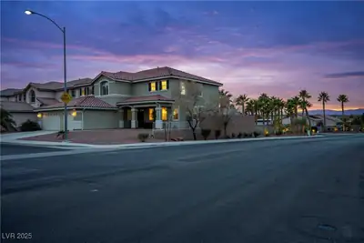 359 Hoskins Court Henderson, NV 89012