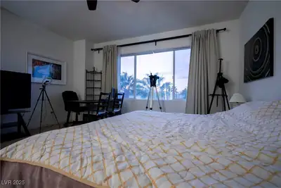 359 Hoskins Court, Henderson, NV 89012 Bedroom
