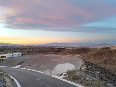 17 Cloud Chaser Boulevard Henderson, NV 89012