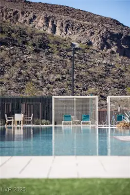 17 Cloud Chaser Boulevard, Henderson, NV 89012 Pool