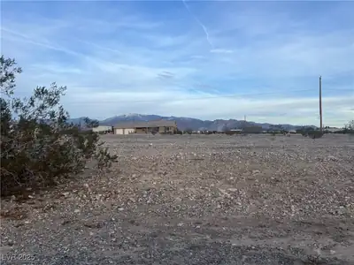 1131 Warehouse Road, Pahrump, NV 89048 Yard