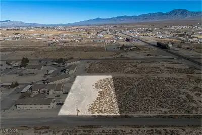 2890 East Deacon Street, Pahrump