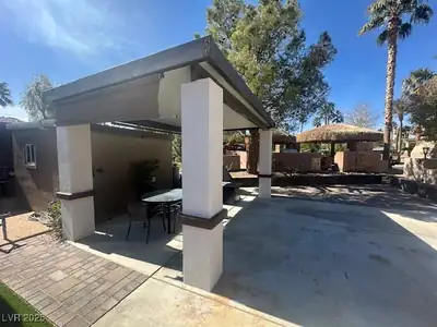 8175 Arville Street 135, Las Vegas, NV 89139 Patio