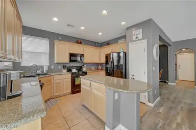 9180 Wine Cellar Avenue, Las Vegas, NV 89148 Kitchen