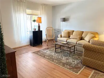 625 South Royal Crest Circle 2, Las Vegas
