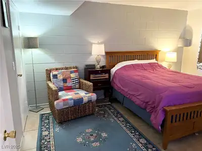 625 South Royal Crest Circle 2 Bedroom