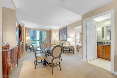 135 East Harmon Avenue 221 Dining Area