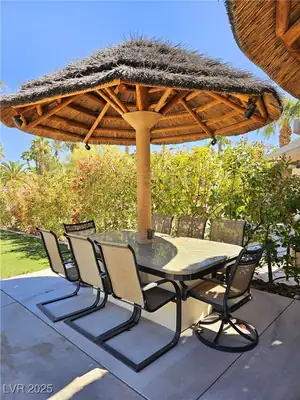 8175 Arville Street 338 Patio