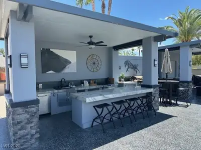 8175 Arville Street 37 Las Vegas, NV 89139