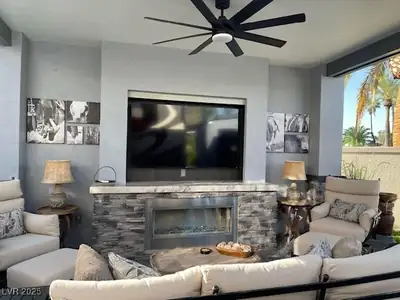 8175 Arville Street 37 Living Room