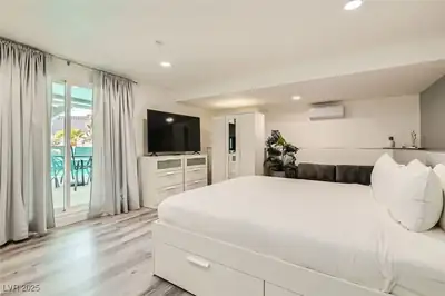 2520 Castlesands Way, Las Vegas, NV 89121 Bedroom
