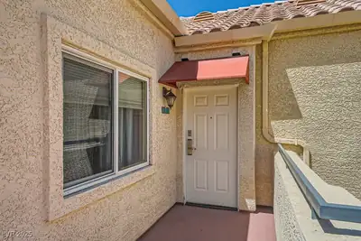 220 East Flamingo Road 402, Las Vegas