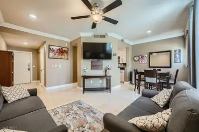 220 East Flamingo Road 402, Las Vegas, NV 89169 Living Room