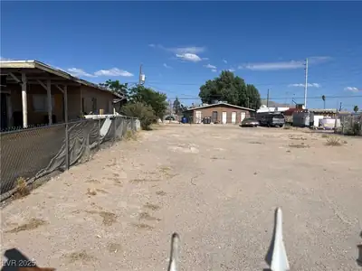 2404 Bassler Street North Las Vegas, NV 89030