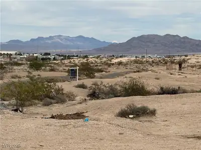 West Mayflower Avenue North Las Vegas, NV 89030