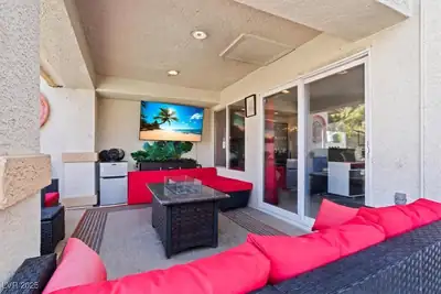 2639 Regency Cove Court, Las Vegas, NV 89121 Patio