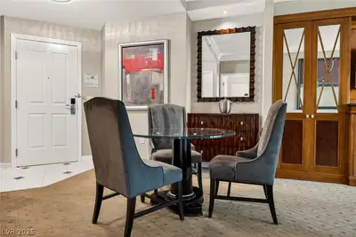 125 East Harmon Avenue 321 