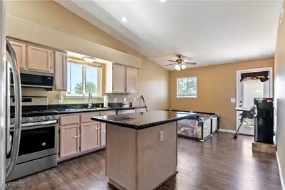 7553 Durham Hall Avenue 201 Kitchen