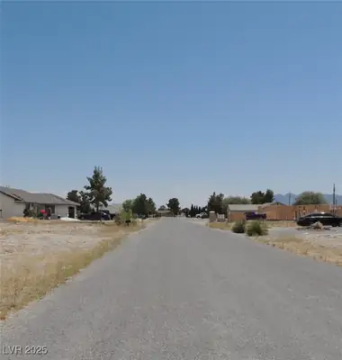1190 Zelzah Avenue, Pahrump, NV 89048 Community