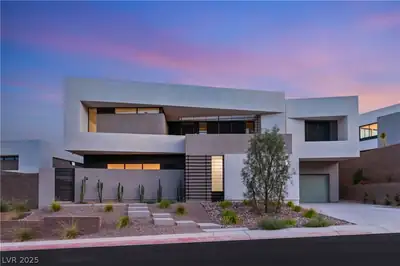25 Canyon Bay Drive, Henderson
