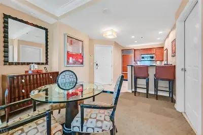 135 East Harmon Avenue 1401 Dining Area