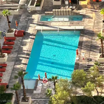 135 East Harmon Avenue 1401 Pool