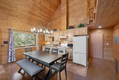 4830 Silver Tip Way, Mount Charleston, NV 89124 Dining Area