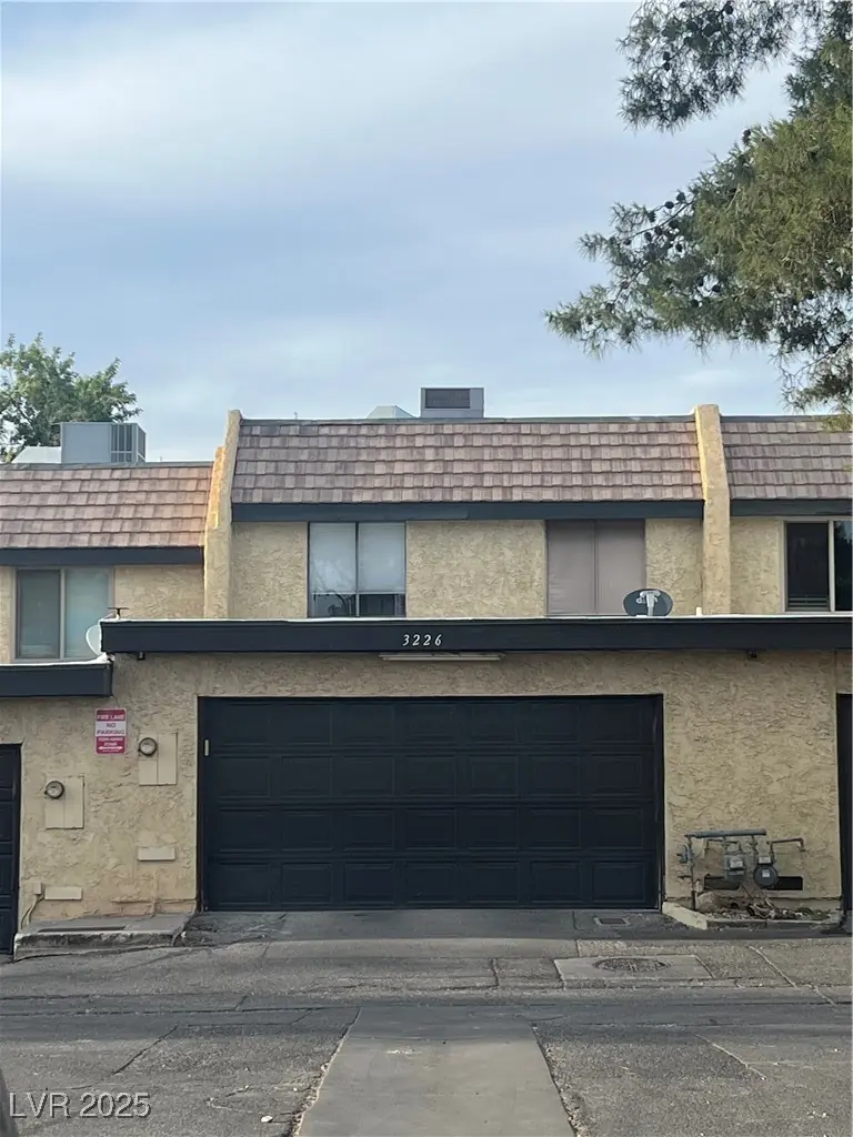 3226 Weber Court, Las Vegas, NV 89121
