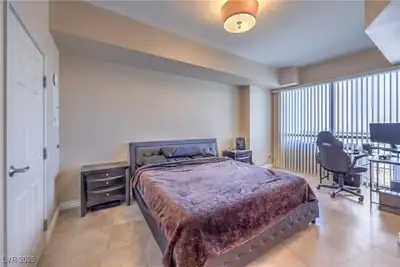 200 West Sahara Avenue 2210 Bedroom
