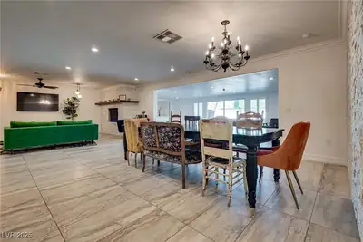 1321 South 7th Street Dining Area