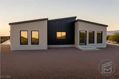 1321 Blagg, Pahrump
