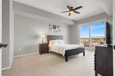 8255 Las Vegas Boulevard 722 Bedroom