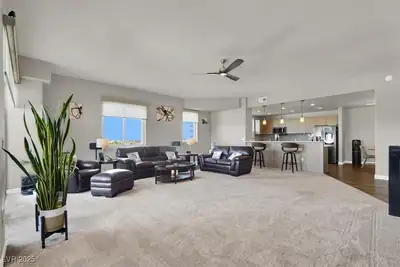 8255 Las Vegas Boulevard 722 Living Room
