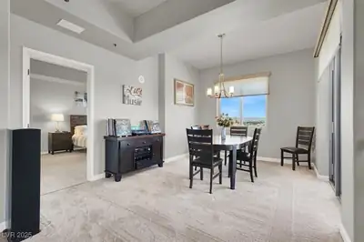 8255 Las Vegas Boulevard 722 Dining Area