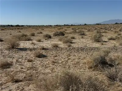 711 West Harvest Lane Lot