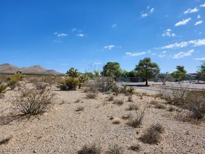 Cottonwood Cove Road Yard
