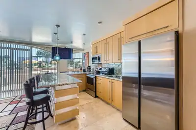 3111 Bel Air Drive Drive 201 Kitchen