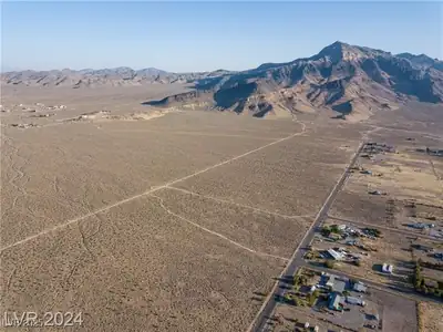 3881 West Simkins Road View