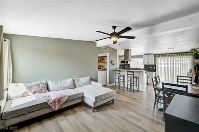 1424 Teton Street, Las Vegas, NV 89101 Living Room