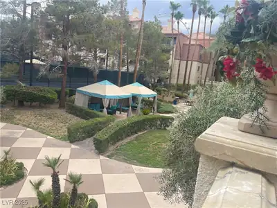 220 East Flamingo Road 227 Community