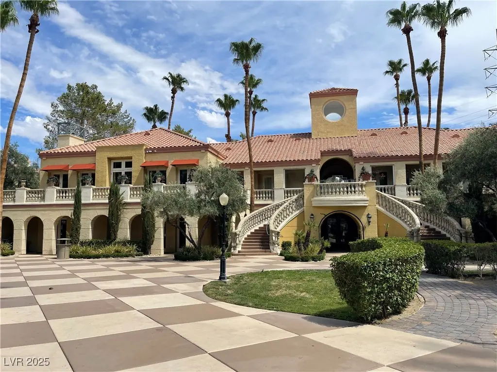 220 East Flamingo Road 227